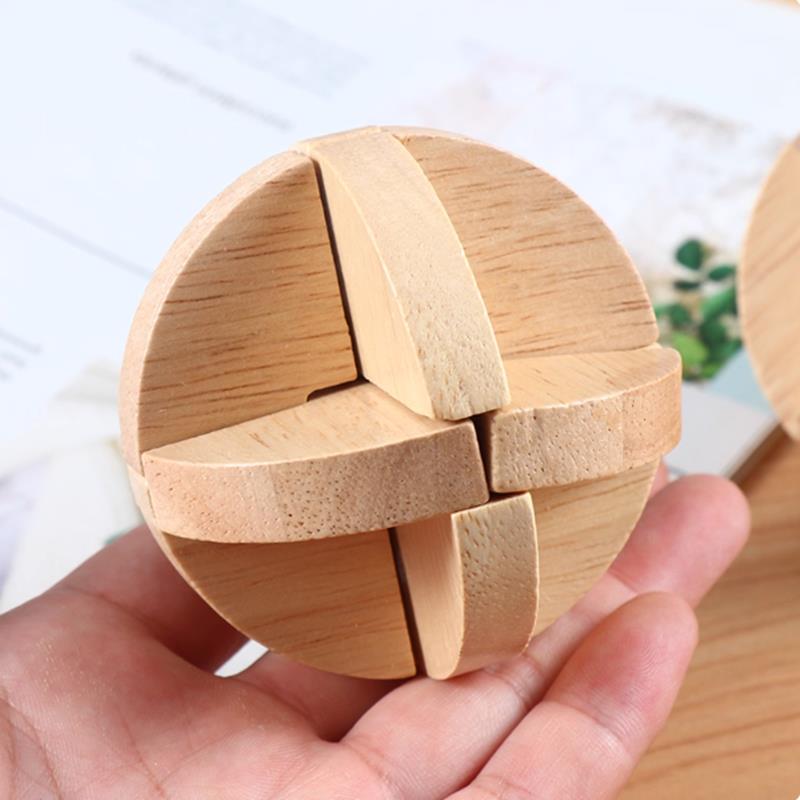 Classic Lu Ban ball Wooden Bra - Kids Education Fun recension och pris